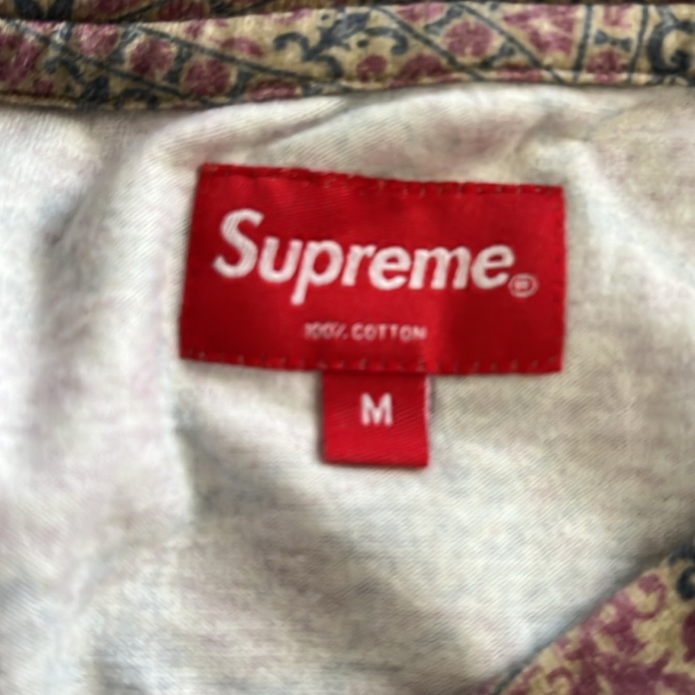 Supreme Tee - Picture 3 of 3